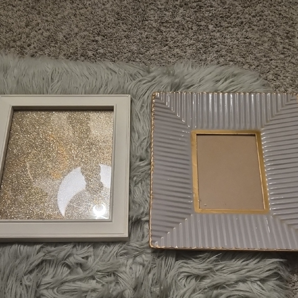 Elegant Multi-Color Picture Frame Set - Picture 4 of 5